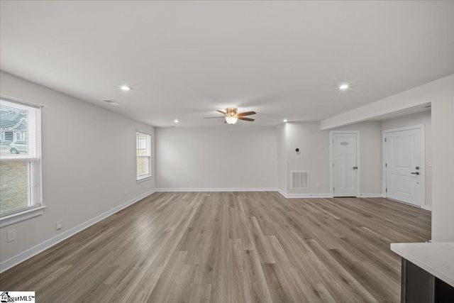 173 Dunroyal Road, Fountain Inn, SC 29644