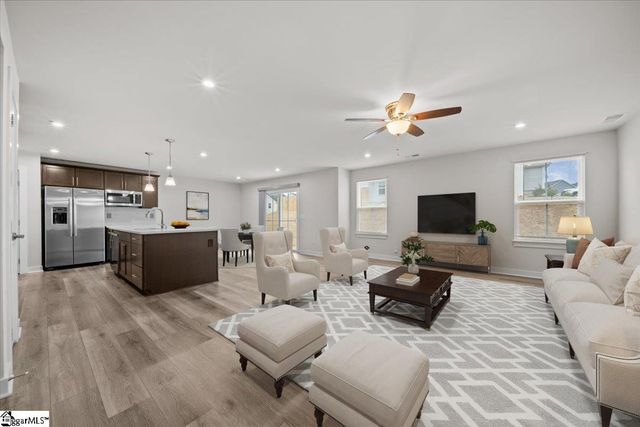 173 Dunroyal Road, Fountain Inn, SC 29644