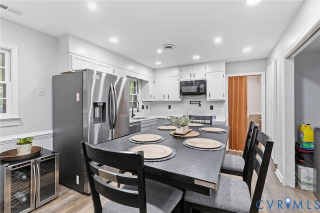 3941 Llewellyn Ln, Chesterfield, VA 23832