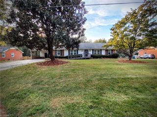 4704 Chesterton Drive, Greensboro, NC 27406