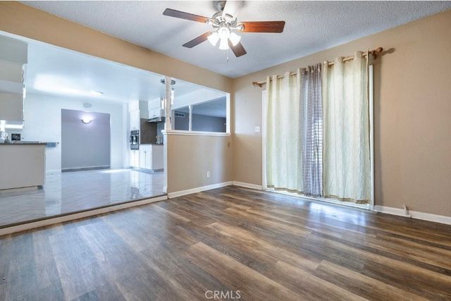 5097 E Carmen Ave, Fresno, CA 93727