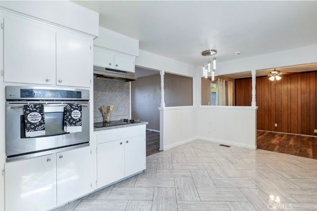 5097 E Carmen Ave, Fresno, CA 93727