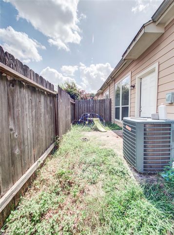 14926 Tuttle Point Drive, Houston, TX 77082