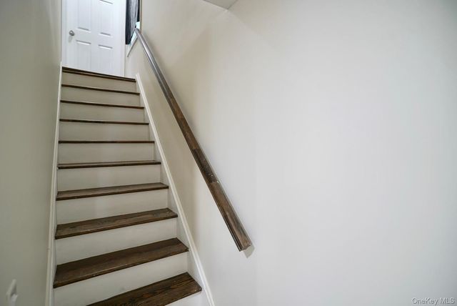 90-15 207th Street, Queens Village, NY 11428