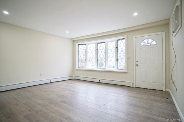 90-15 207th Street, Queens Village, NY 11428