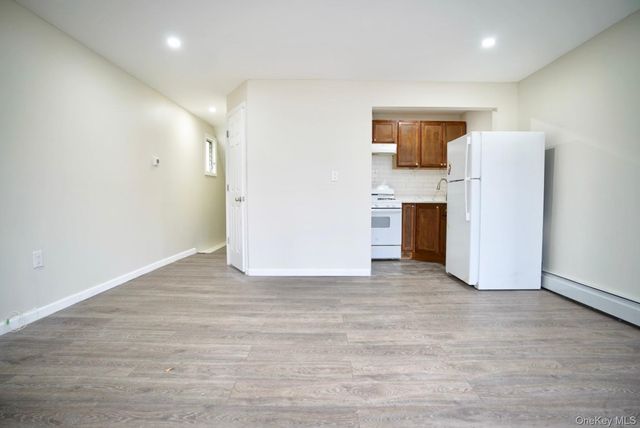 90-15 207th Street, Queens Village, NY 11428