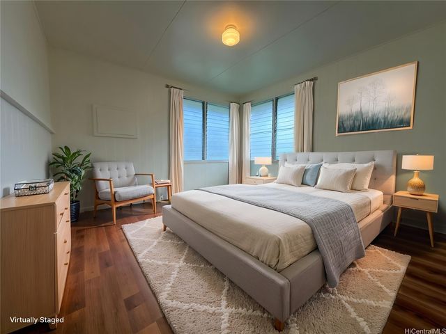 3347 Kalua Road, Honolulu, HI 96816