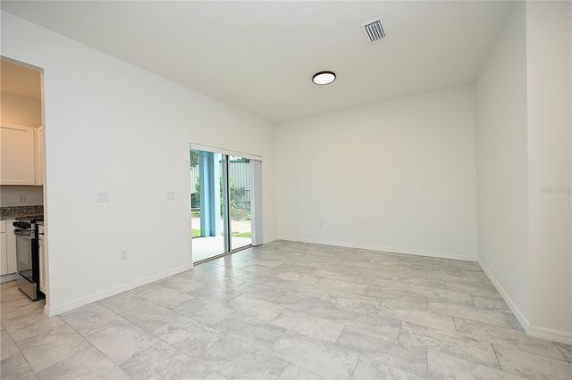 1011 N BRUNNELL PARKWAY, Lakeland, FL 33805