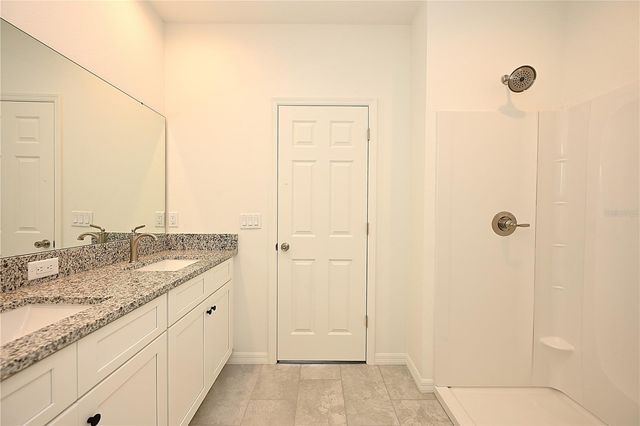 1011 N BRUNNELL PARKWAY, Lakeland, FL 33805