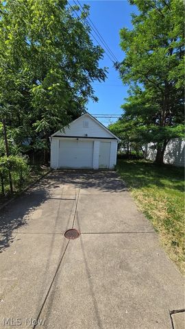 19600 Ormiston Avenue, Euclid, OH 44119