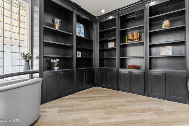 10361 N 101 Street, Scottsdale, AZ 85258