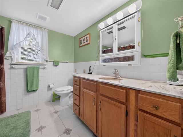 3046 Ridon Court, Bethlehem Twp, PA 18020