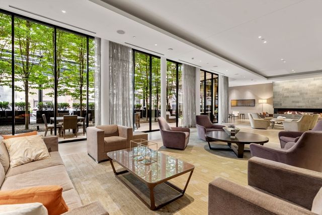 580 Washington St. 2A, Boston, MA 02111