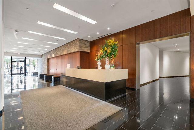 580 Washington St. 2A, Boston, MA 02111