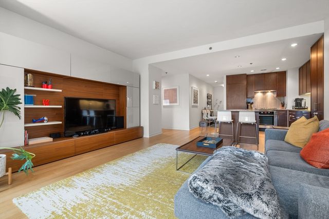 580 Washington St. 2A, Boston, MA 02111