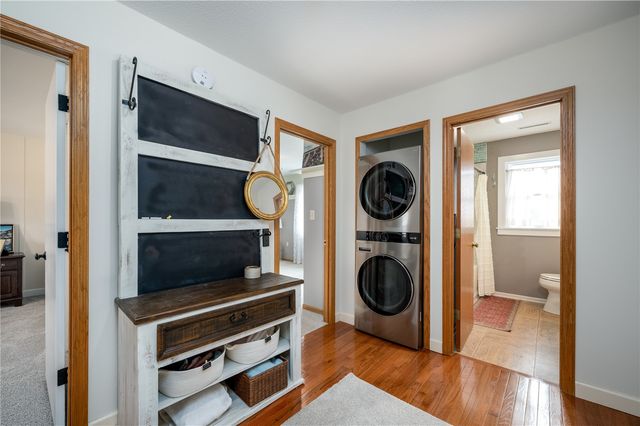 3817 Riverside Drive NE, Cedar Rapids, IA 52411