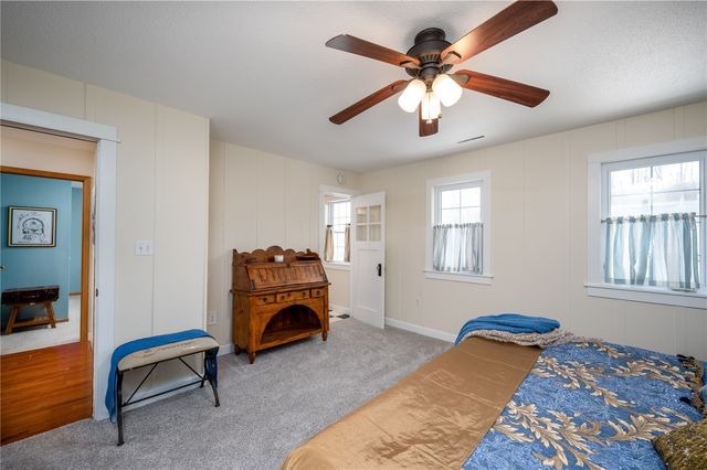 3817 Riverside Drive NE, Cedar Rapids, IA 52411