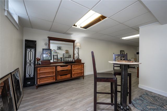 3817 Riverside Drive NE, Cedar Rapids, IA 52411