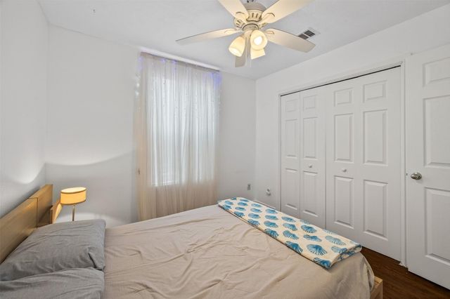 1209 N Jacks Road, Crystal Beach, TX 77650