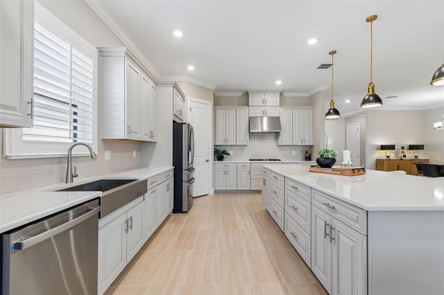 4795 FRECCIA LOOP, Wesley Chapel, FL 33543