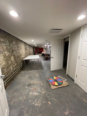 2816 N Lincoln Avenue Basement, Chicago, IL 60657