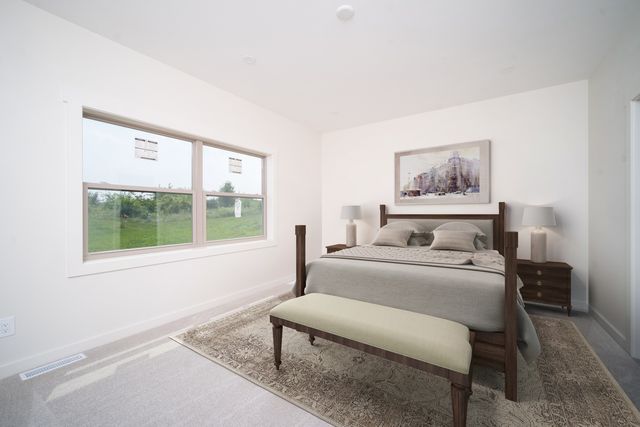 8579 Blue River Road, Rockford, IL 61107