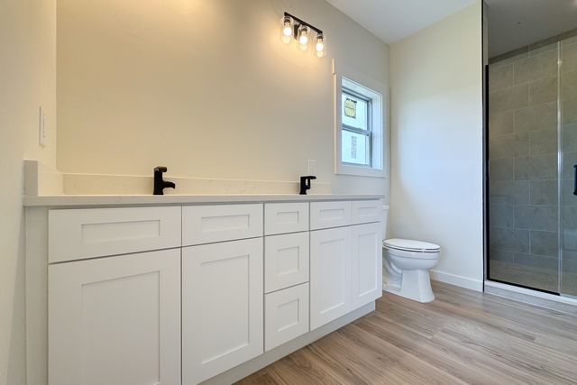 8579 Blue River Road, Rockford, IL 61107