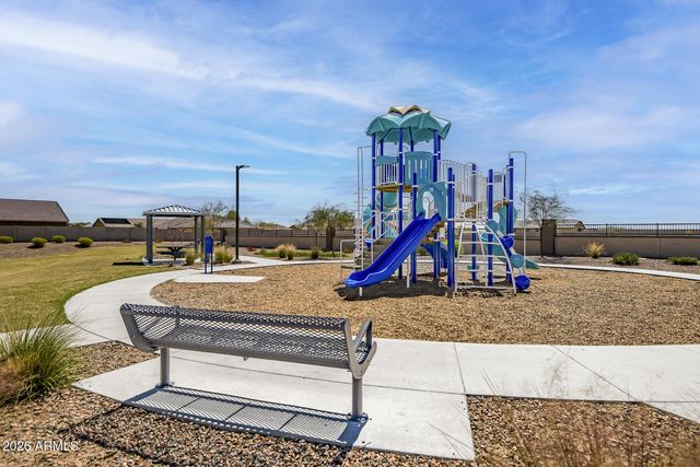 657 W Red Hawk Court, Casa Grande, AZ 85122