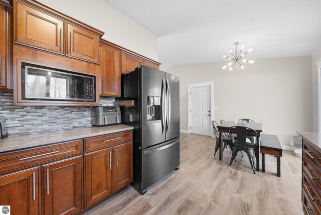 2294 Woodcock Lane, Traverse City, MI 49685