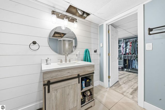 2294 Woodcock Lane, Traverse City, MI 49685