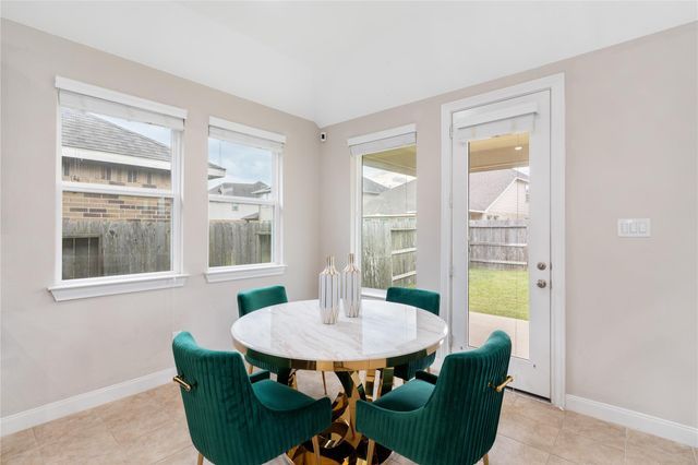 11107 Laguna Heights Lane, Richmond, TX 77406