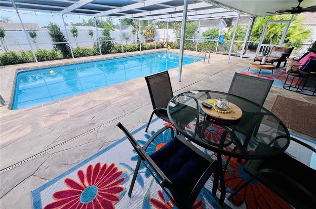 13607 101ST TERRACE, Seminole, FL 33776