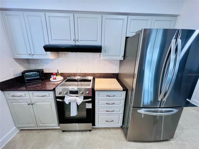 13607 101ST TERRACE, Seminole, FL 33776