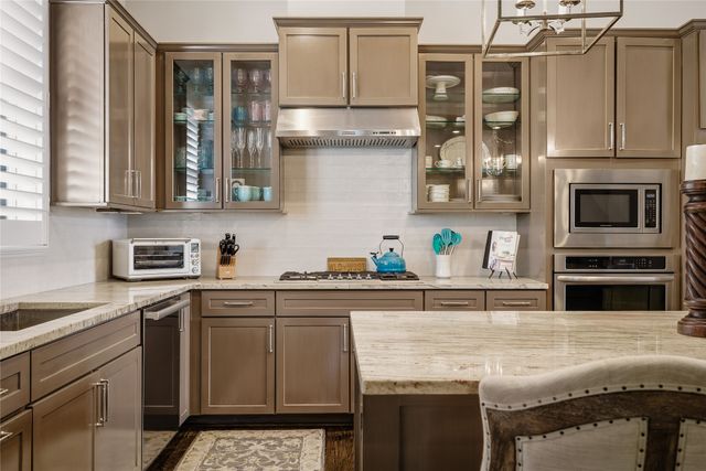 4017 Bowser Avenue, Dallas, TX 75219