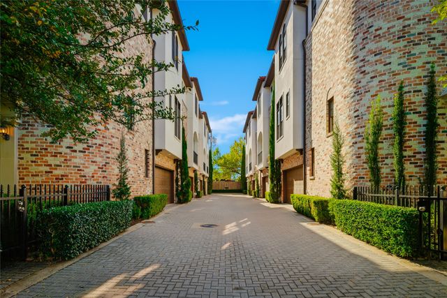 4017 Bowser Avenue, Dallas, TX 75219