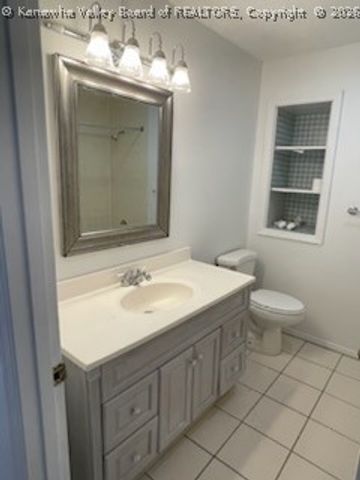 1986 Parkwood Road, Charleston, WV 25314