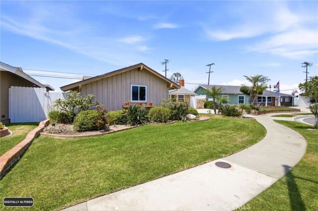 5941 Price Drive, Huntington Beach, CA 92649