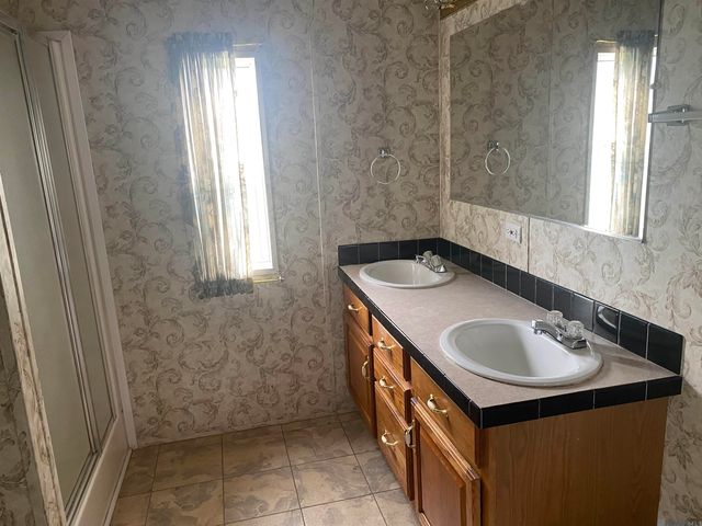 41025 Cannon Rd, Gonzales, LA 70737