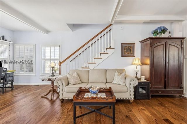 2 Shipwatch Dr, St Helena Island, SC 29920