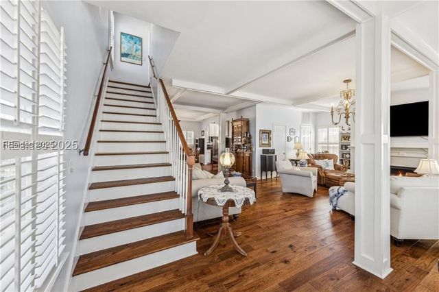 2 Shipwatch Dr, St Helena Island, SC 29920