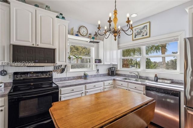 2 Shipwatch Dr, St Helena Island, SC 29920