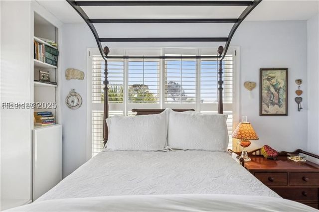 2 Shipwatch Dr, St Helena Island, SC 29920