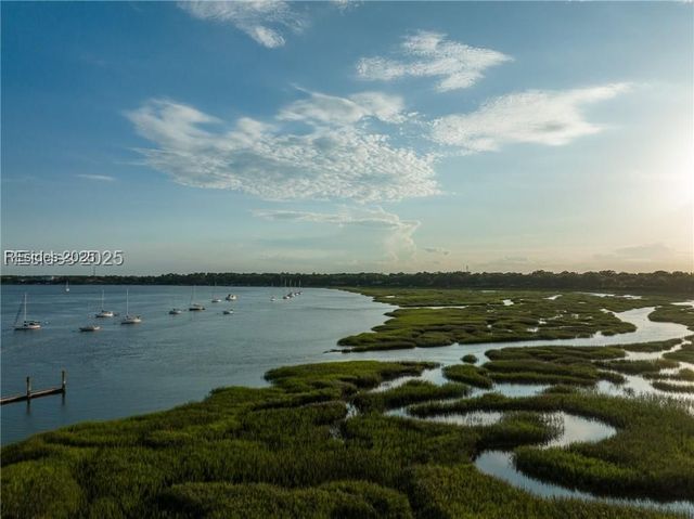 2 Shipwatch Dr, St Helena Island, SC 29920