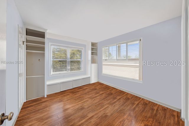 2 Shipwatch Dr, St Helena Island, SC 29920