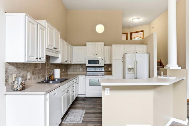 15345 Wilderness Ridge Road NW, Prior Lake, MN 55372
