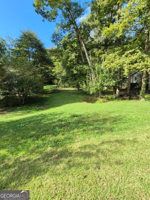 577 Dorsey Circle SW, Lilburn, GA 30047