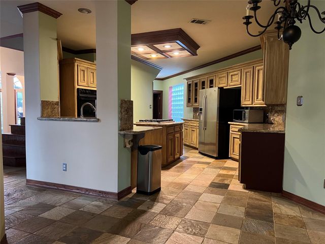 6983 Oakwood Park, Houston, TX 77040