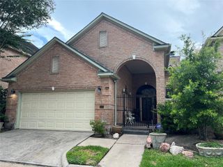 6983 Oakwood Park, Houston, TX 77040