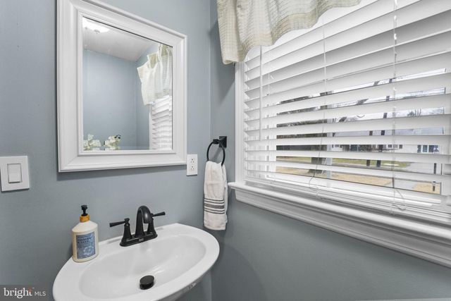 2547 YARDVILLE HAMILTON SQUARE RD, Hamilton, NJ 08690