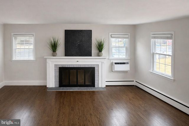 2547 YARDVILLE HAMILTON SQUARE RD, Hamilton, NJ 08690